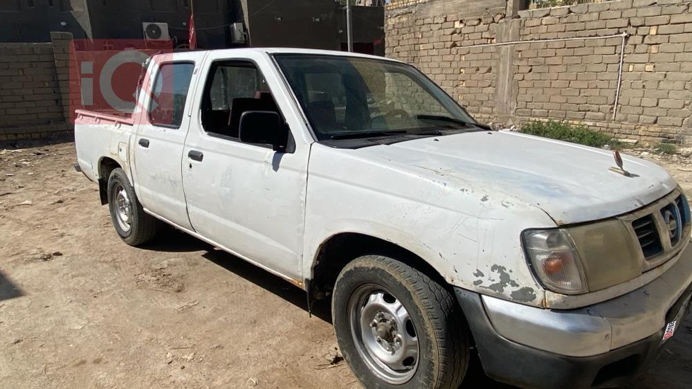 نيسان بيك اب